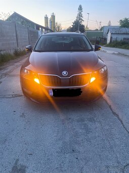 Škoda Octavia Combi 1.6 TDI M5 Ambition Navi - 2