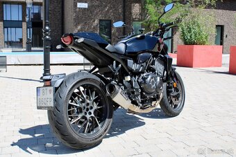 Honda CB1000R Black Edition - 2