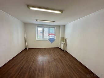 Kancelária v centre mesta a 2mi miestnosťami - 2