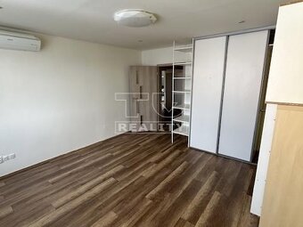 Predaj zaujímavého š.izbového bytu vo Vrakuni na Rajskej... - 2