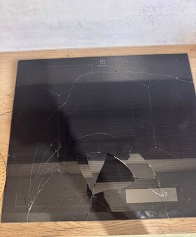 Indukčná varná doska Electrolux EIS6448 - 2