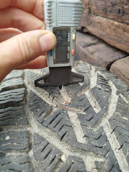 Zimne pneu 195/50 R15 82H - 2
