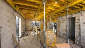 -- PRENÁJOM STROPNÉHO DEBNENIA PO DIELCOCH -- - 2