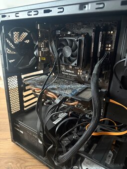 Predám stolný počítač - 2