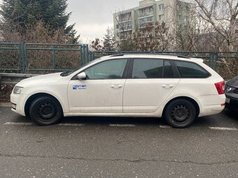 Škoda Octavia Combi - 2