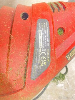 Predám strunovú kosačku/vyžinačku značky Einhell na ND - 2