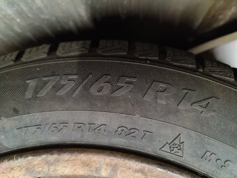 Predám pneumatiky na Peugeot Partner - 2