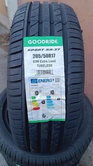 205/50 R17 93W goodride letné - 2