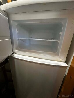 Chladnička s mrazničkou Zanussi - 2