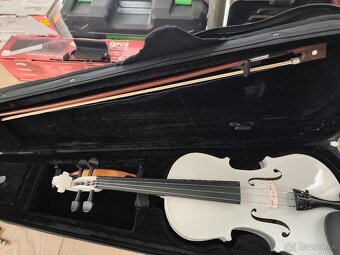 Husle gear4music - 2