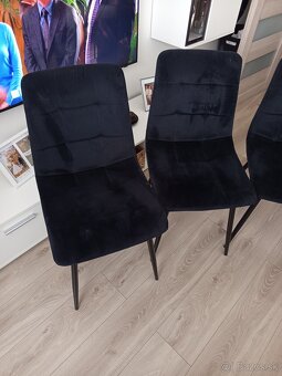 Jedálenské stoličky - 2