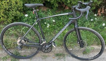 Predam gravel - 2