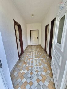 Predaj rodinný dom, Nitra-Čeľadice, 1500 m2 - 2