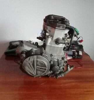 Díly motoru Yamaha YZ 450f 2012 - 2