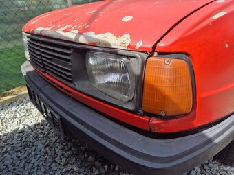 Skoda 105 l - 2