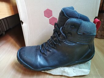 Vivobarefoot tracker FG 46 - 2