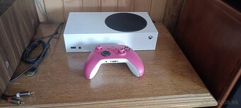 Predam alebo vymenim xbox series S - 2
