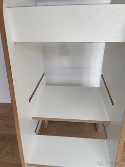 Montessori učiaca veža - 2