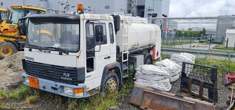 Predám cisternu volvo - 2