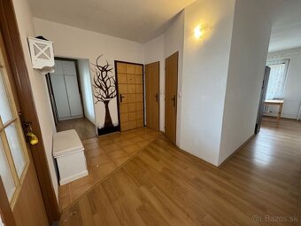 Priestranný 3-izbový byt na predaj, I.Houdeka - 2