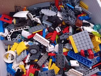 3Kg Lego Mix (2 krabice) - 2