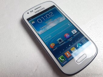 Samsung Galaxy S3 mini - 2