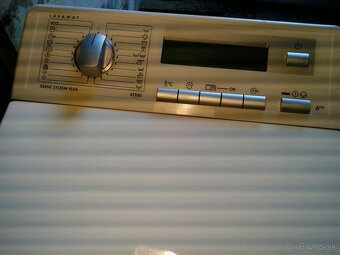 Predám funkčnú práčku plnenú z vrchu AEG Lavamat. - 2