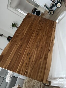 Jedálenský stôl - 2