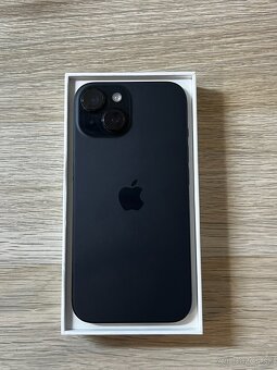 iPhone 15 128GB - 2