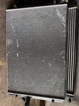 Vodný chladič vw group 2.0 TDi 103kw - 2