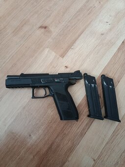 Airsoft Cz p-09 blowback gbb - 2