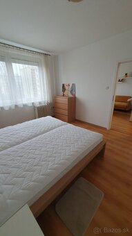 Ružinov, 1 osoba - 2