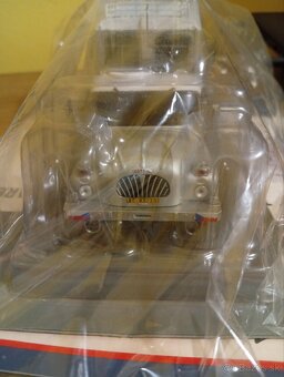 Model Tatra 138 Lambaréné - 2