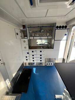 Mercedes Benz Sprinter  2013 - 2