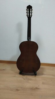 Klasická akustická gitara 4/4. - 2