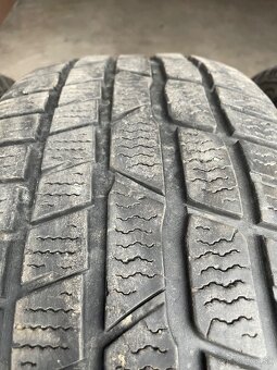 225/60 r18 - 2