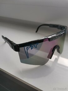 Športové slnečné okuliare Pit Viper (čierne-fialové sklo) - 2