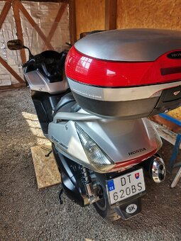 Honda FJS 600 Silver Wing - 2