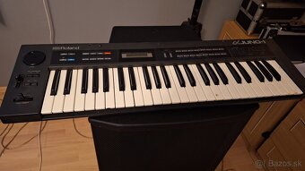 KLAVES ROLAND JUNO 1 - 2