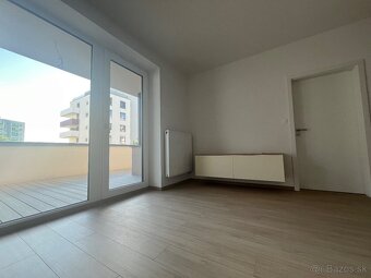 Moderný 2-izbový byt s veľkou terasou na prenájom – Galanta, - 2