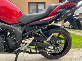 Yamaha FZ 6 S2 - 2