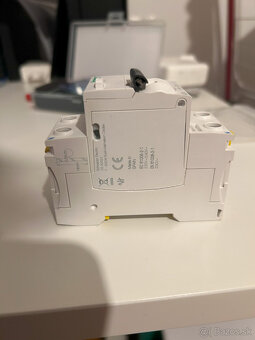 Prúdový chánič Schneider electric 1 x 40A 30ma - 2