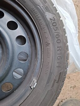 Predám zimné pneumatiky (2 ročné) Polaris 5 205/60 R16H - 2
