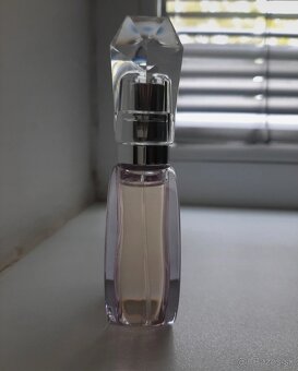 Voňavka ariana grande R.E.M. - 2