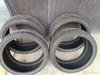 225/35 R19 pneu letné - 2