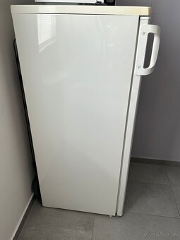 Mraznička Electrolux (kombinovaná chladnička s mrazničkou) - 2