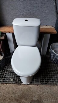 WC záchod, umývadlo, vaňa - 2