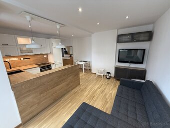 BYT 3+KK, 89m², Žilina-ul.J.Milca,Balkón,Parkovanie vo dvore - 2