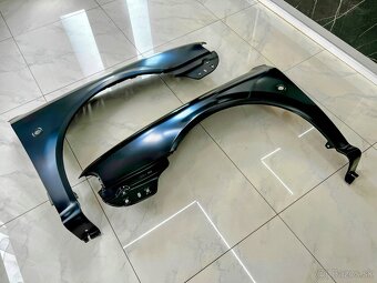NOVÉ PŘEDNÍ BLATNÍK / ŠKODA OCTAVIA 1 / POZINK / ZASÍLÁME - 2
