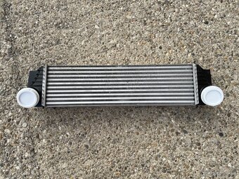 Intercooler BMW 17517805629 originál TOP STAV - 2